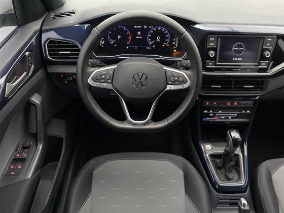 VOLKSWAGEN T-CROSS 1.0 200 TSI TOTAL FLEX COMFORTLINE AUTOMÁTICO